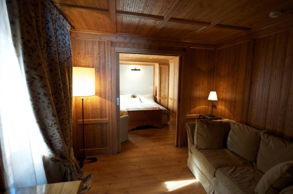 Les Neiges D'Antan Hotel Breuil-Cervinia Bilik gambar